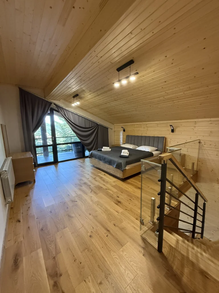 Відпочинок у Карпатах — зона на свіжому повітрі, комплекс Гірська Лаванда